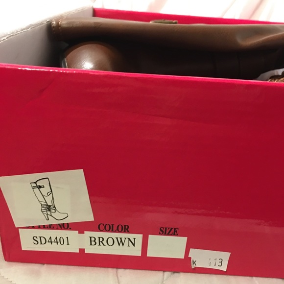 VANGELO Heeled Knee High Dress Boots Brown - Picture 14 of 16